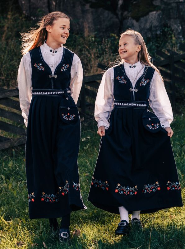 Salto bunad / Festdrakt Hedda