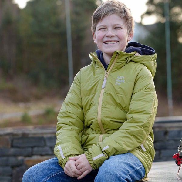 Hovedbilde Kattnakken Dis Jr regnboblejakke til barn, Tre