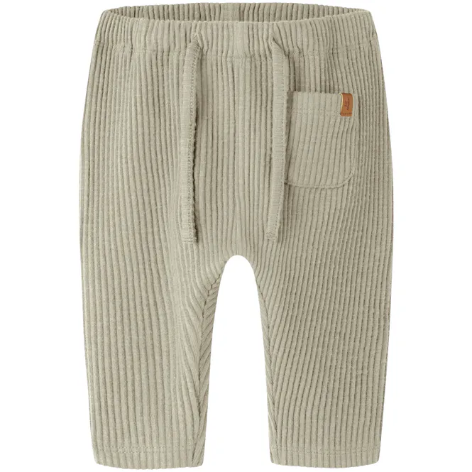 Hovedbilde Lil' Atelier Nbmrajo bukse til baby, Moss Gray